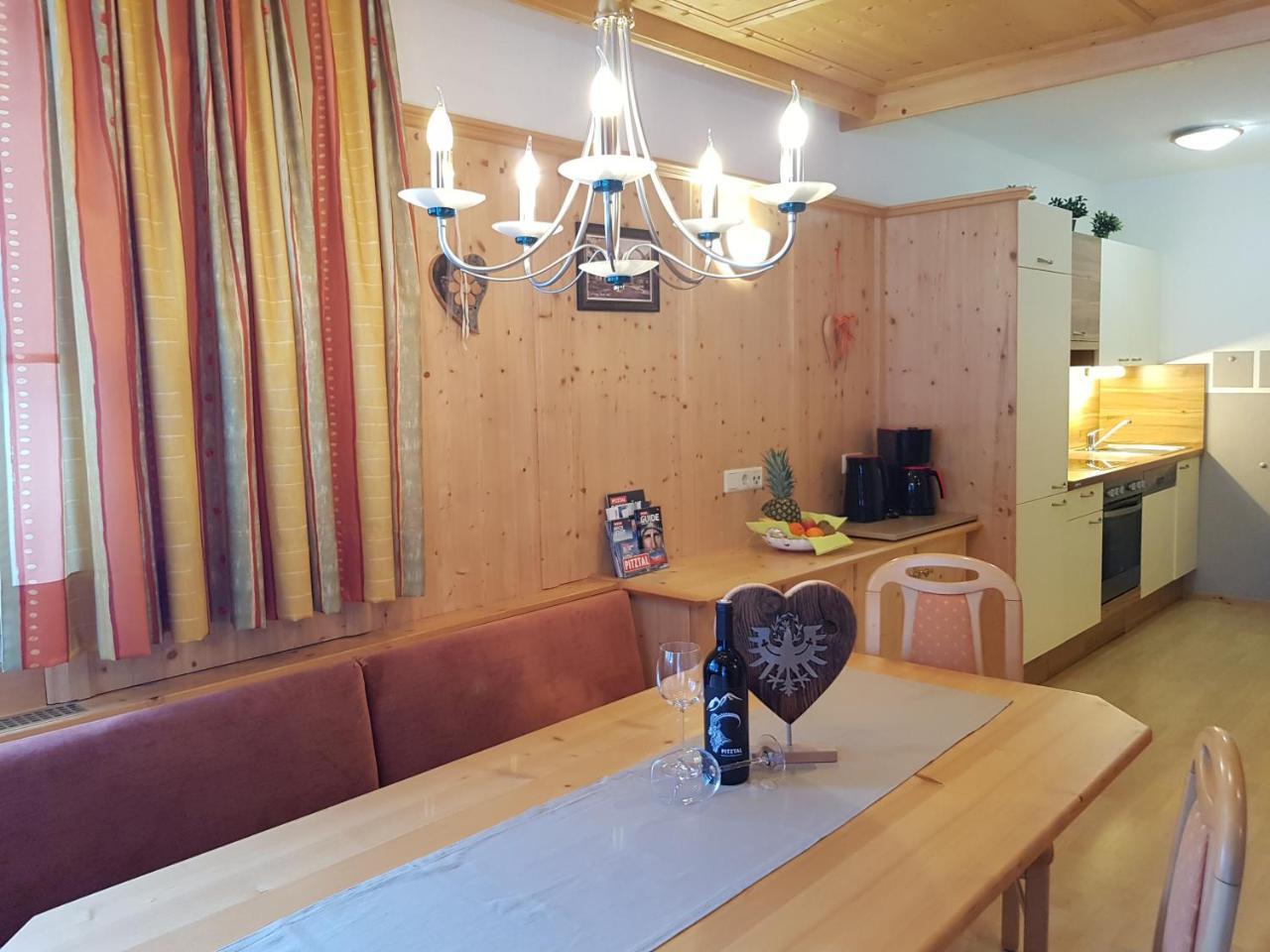 Alpina Appartement Санкт Леонард им Пицтал Екстериор снимка